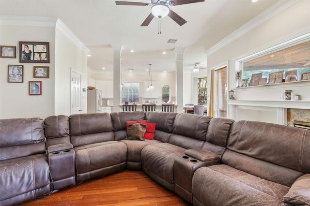 1123 Wellshire Drive, Katy, TX 77494