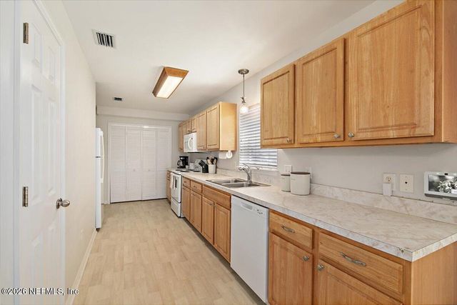 132 HOPKINS Street, Neptune Beach, FL 32266