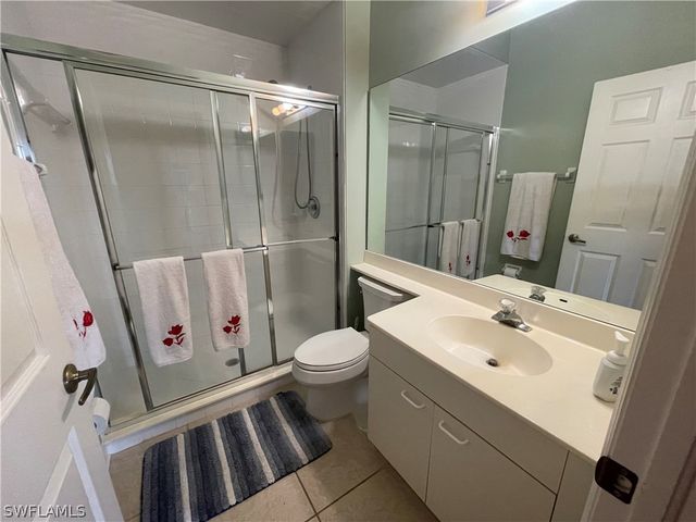 2021 Crestview WAY 113, Naples, FL 34119