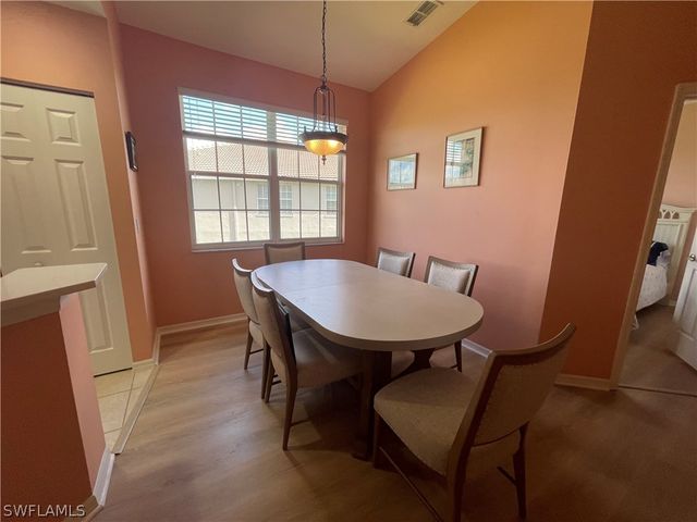 2021 Crestview WAY 113, Naples, FL 34119