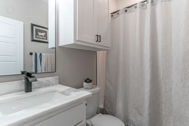 2129 Christine Drive, Granbury, TX 76048