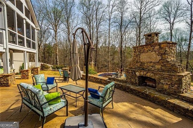 3718 Pebble Creek Point, Gainesville, GA 30506