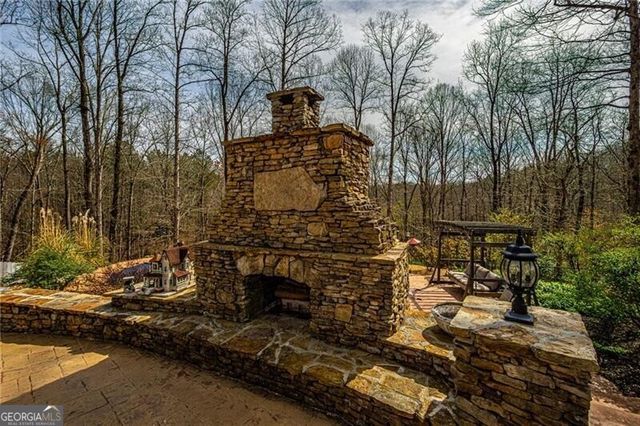 3718 Pebble Creek Point, Gainesville, GA 30506