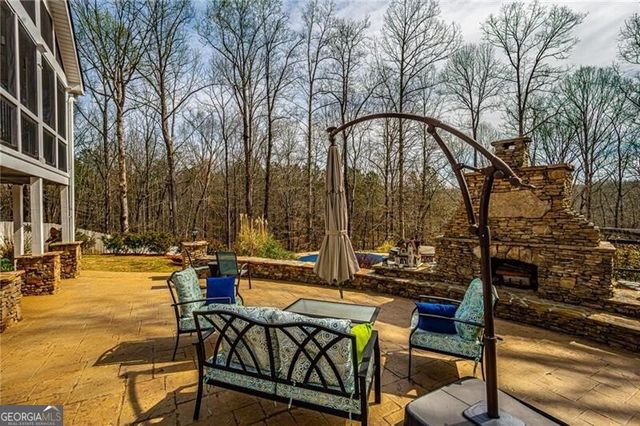 3718 Pebble Creek Point, Gainesville, GA 30506