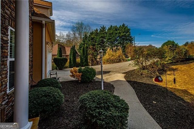 3718 Pebble Creek Point, Gainesville, GA 30506