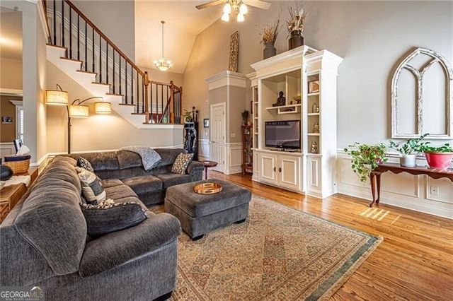 3718 Pebble Creek Point, Gainesville, GA 30506