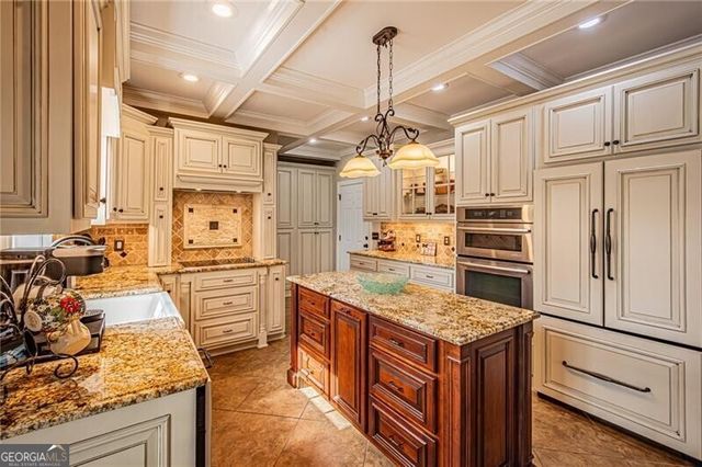 3718 Pebble Creek Point, Gainesville, GA 30506