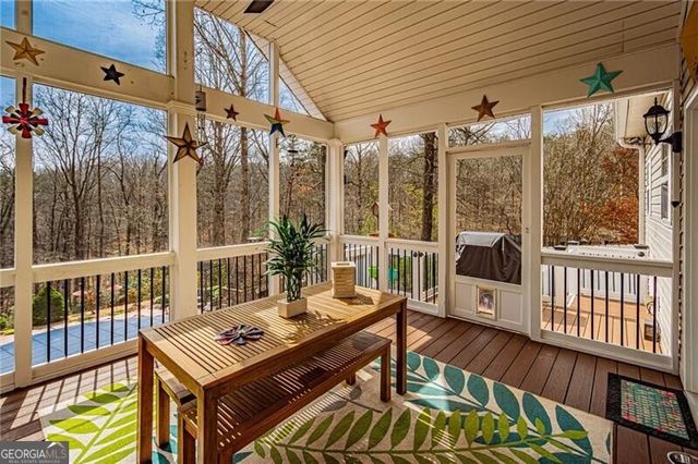 3718 Pebble Creek Point, Gainesville, GA 30506