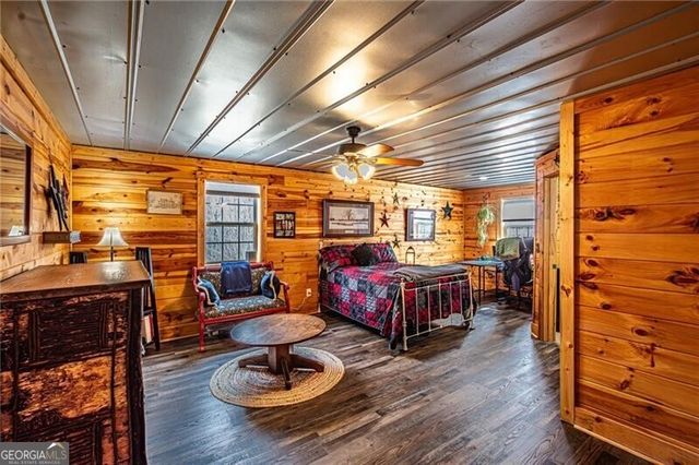 3718 Pebble Creek Point, Gainesville, GA 30506