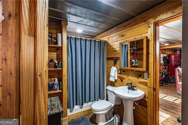 3718 Pebble Creek Point, Gainesville, GA 30506