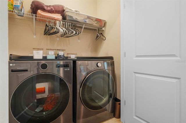 8701 DAYDREAM STREET, Sarasota, FL 34238