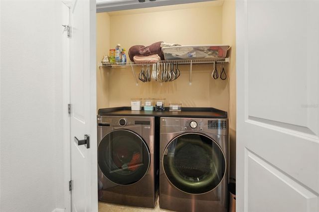 8701 DAYDREAM STREET, Sarasota, FL 34238