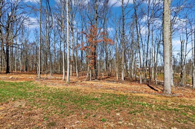 562 Northup Rd, Portland, TN 37148