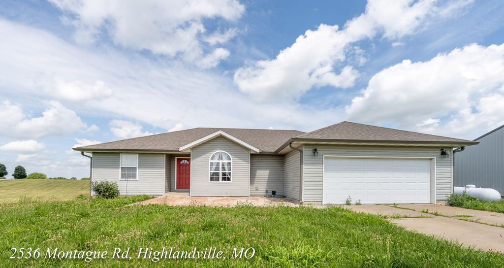 2536 Montague Road, Highlandville, MO 65669