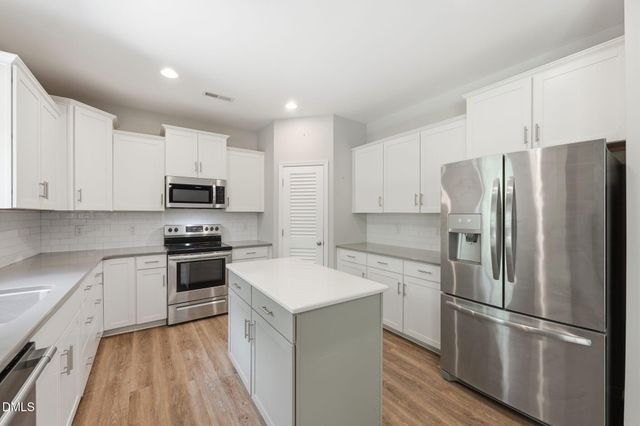 236 Colonnade, Elon, NC 27244