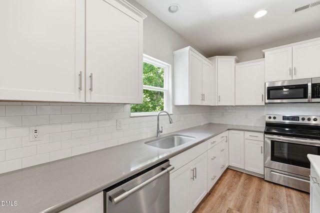 236 Colonnade, Elon, NC 27244