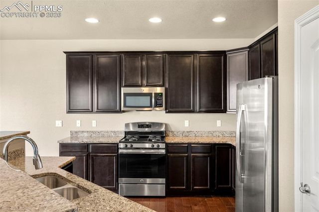 6105 Fiddle Way, Colorado Springs, CO 80925