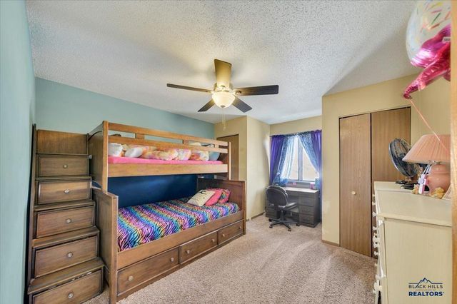 4009 WILD FLOWER DR, Rapid City, SD 57701