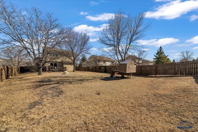 4009 WILD FLOWER DR, Rapid City, SD 57701