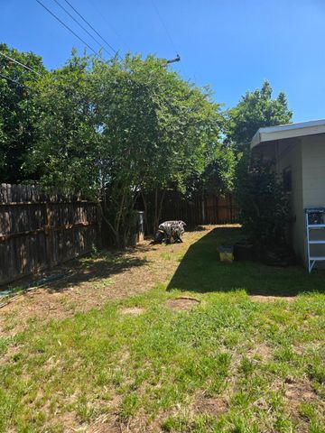 5309 56th St, Sacramento, CA 95820