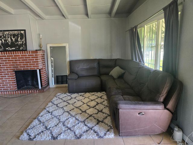 5309 56th St, Sacramento, CA 95820