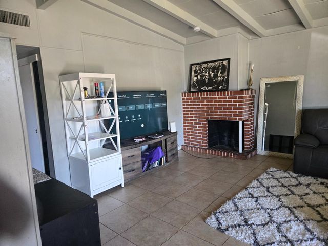 5309 56th St, Sacramento, CA 95820