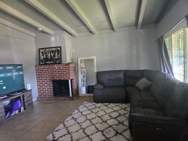 5309 56th St, Sacramento, CA 95820