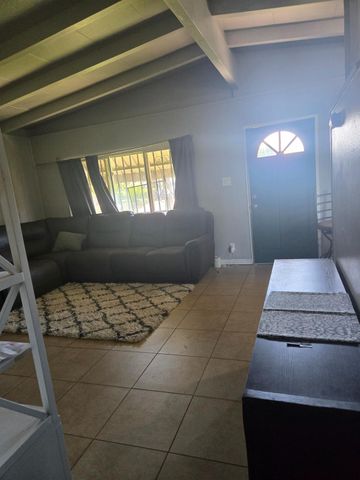 5309 56th St, Sacramento, CA 95820