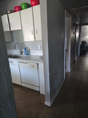 5309 56th St, Sacramento, CA 95820