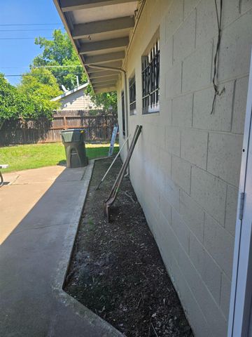 5309 56th St, Sacramento, CA 95820
