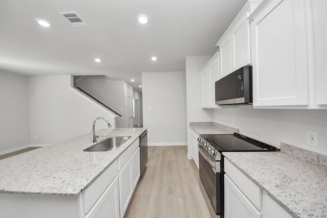 473 Shoreview Drive, Conroe, TX 77303