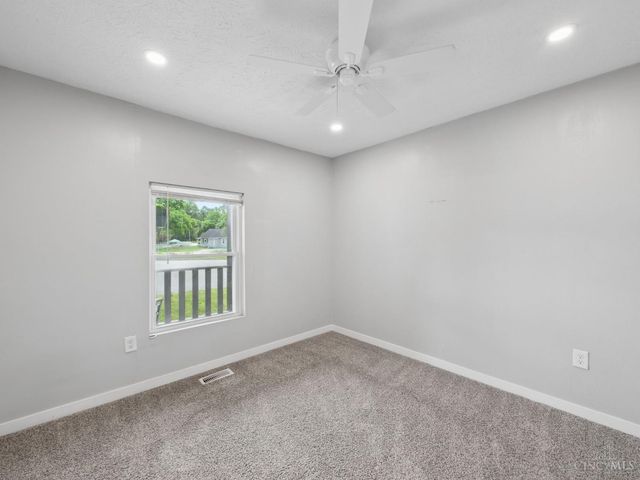 1133 Thirkield Avenue, Franklin, OH 45005