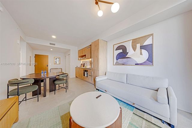 11 NE 6th St 2903, Miami, FL 33132