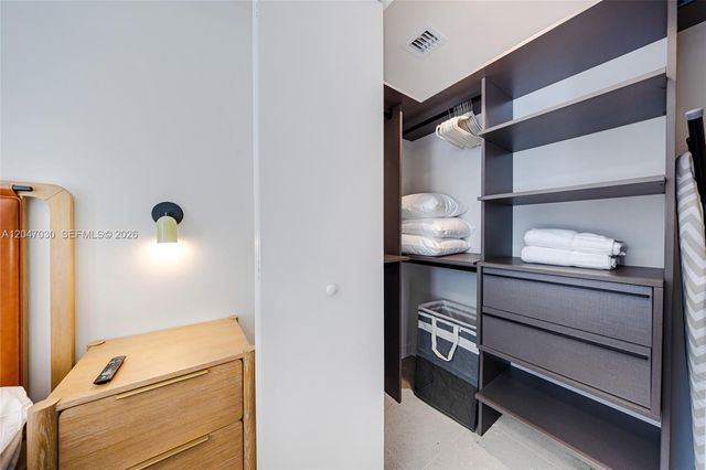 11 NE 6th St 2903, Miami, FL 33132