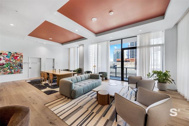 11 NE 6th St 2903, Miami, FL 33132