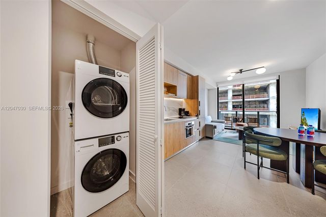 11 NE 6th St 2903, Miami, FL 33132