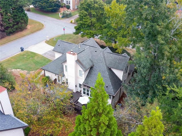 305 Deer Cliff Cove, Lawrenceville, GA 30043