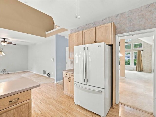 305 Deer Cliff Cove, Lawrenceville, GA 30043