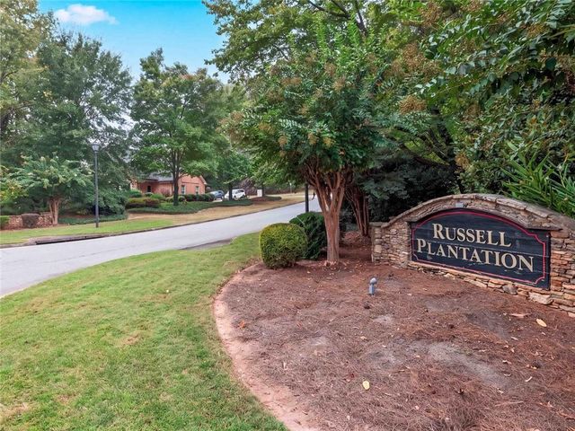 305 Deer Cliff Cove, Lawrenceville, GA 30043