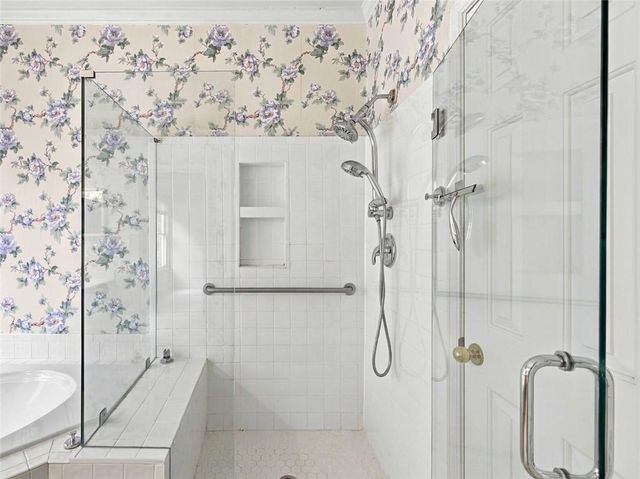 305 Deer Cliff Cove, Lawrenceville, GA 30043