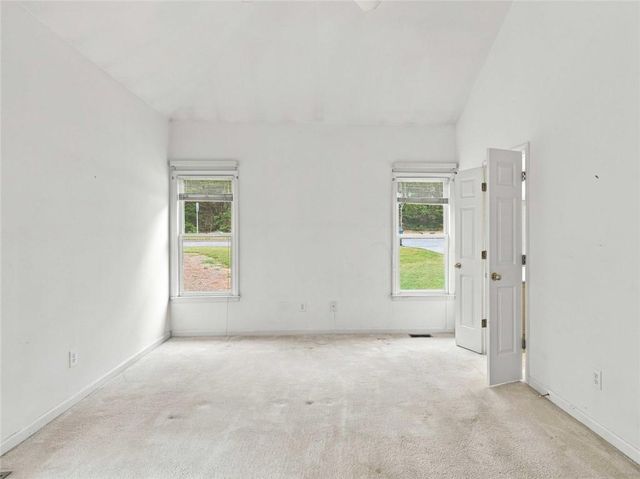 305 Deer Cliff Cove, Lawrenceville, GA 30043