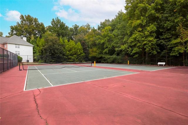 305 Deer Cliff Cove, Lawrenceville, GA 30043