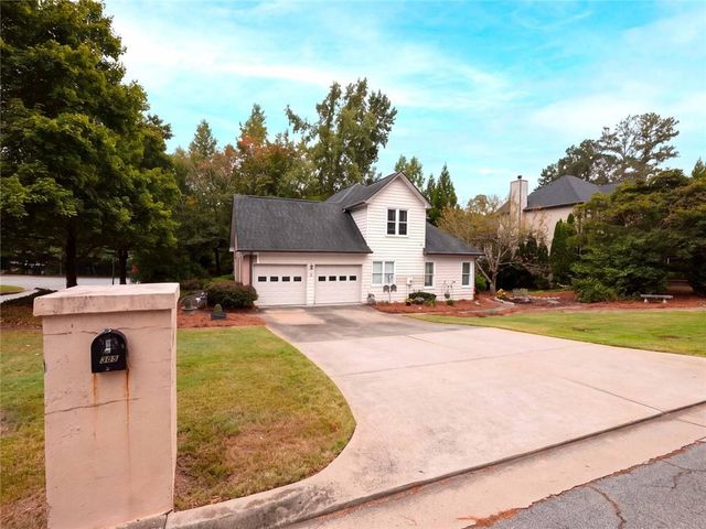 305 Deer Cliff Cove, Lawrenceville, GA 30043