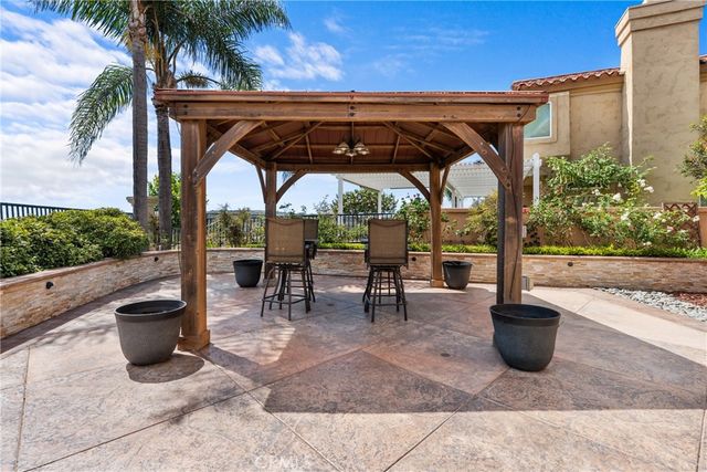 6 Novilla, Laguna Niguel, CA 92677