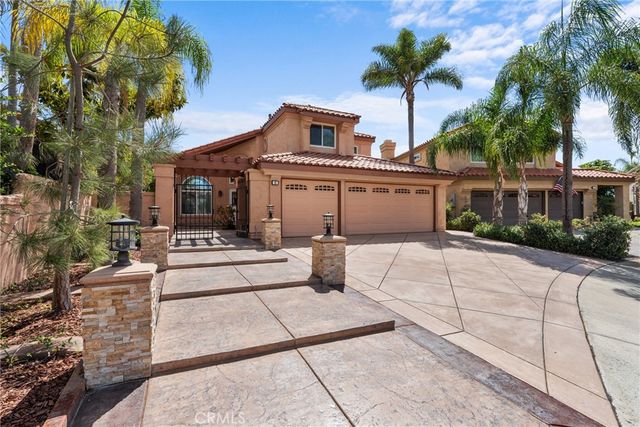 6 Novilla, Laguna Niguel, CA 92677