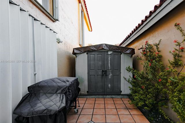 165 NW 85th Ct 165, Miami, FL 33126