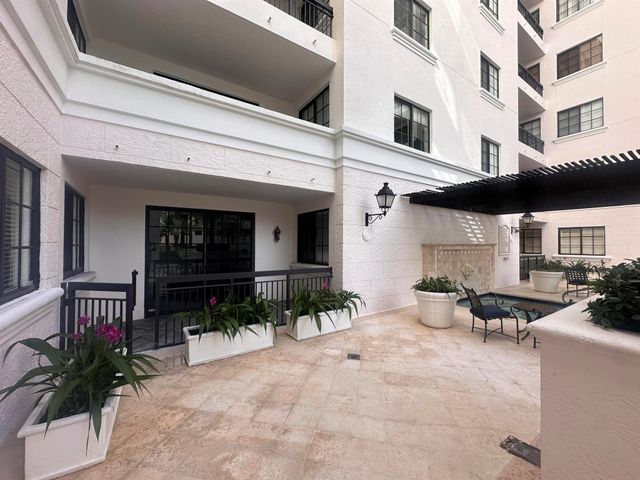 233 S Federal Highway 208, Boca Raton, FL 33432