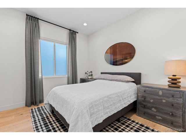 7162 Skygazer St, Castle Pines, CO 80108