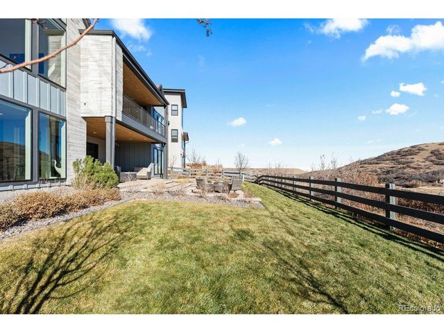 7162 Skygazer St, Castle Pines, CO 80108