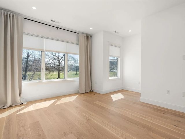 114 Church Street 2, Waltham, MA 02452